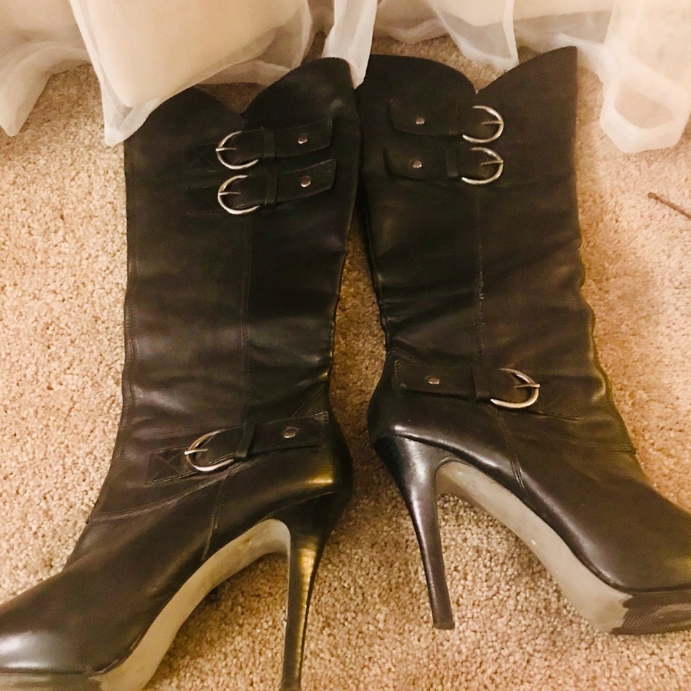 FINAL OFFER!! 👠 Bakers - High Heel Buckle Boots